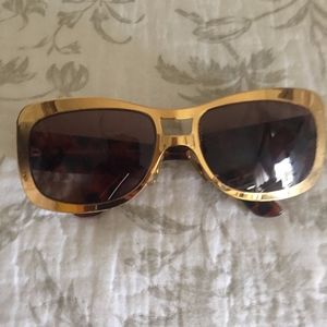 Gucci Sun Glasses